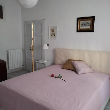 House Di Giovanna *