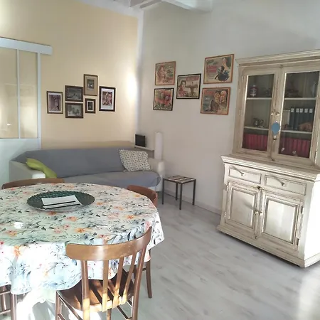 House Di Giovanna Apartment